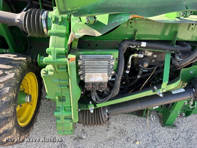 image for item YA1445 2025 John Deere HDF40 flex draper head