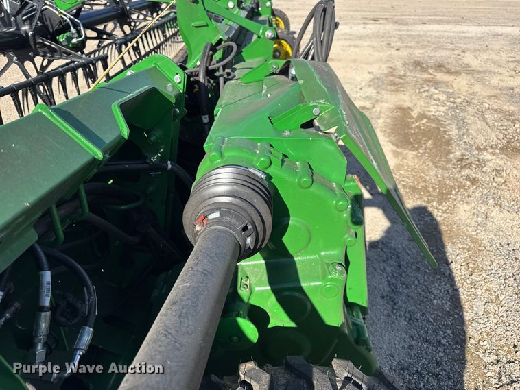 image for item YA1445 2025 John Deere HDF40 flex draper head