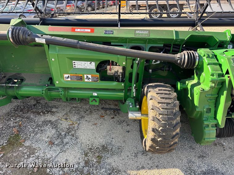 image for item YA1445 2025 John Deere HDF40 flex draper head