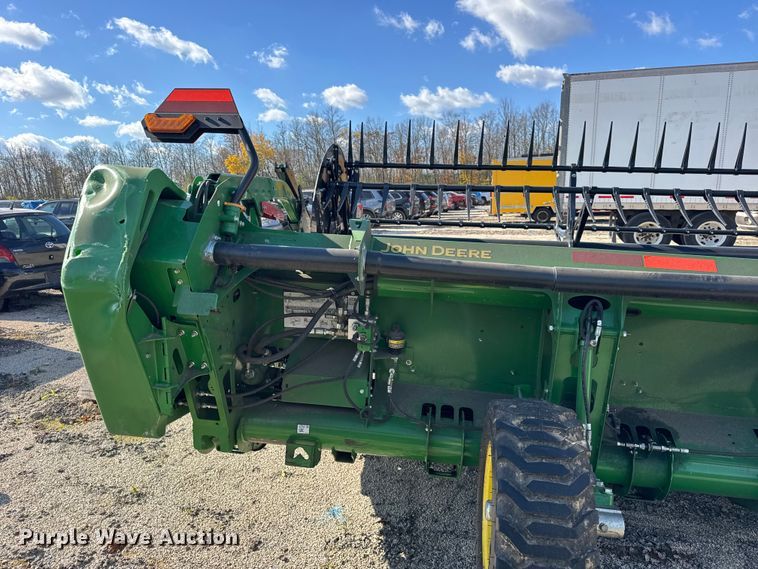 image for item YA1445 2025 John Deere HDF40 flex draper head