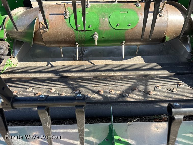 image for item YA1445 2025 John Deere HDF40 flex draper head