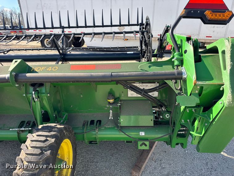 image for item YA1445 2025 John Deere HDF40 flex draper head