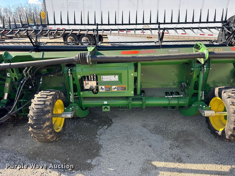 image for item YA1445 2025 John Deere HDF40 flex draper head