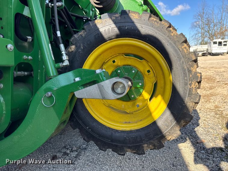 image for item YA1445 2025 John Deere HDF40 flex draper head