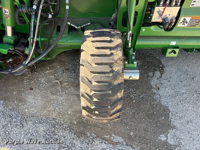 image for item YA1445 2025 John Deere HDF40 flex draper head