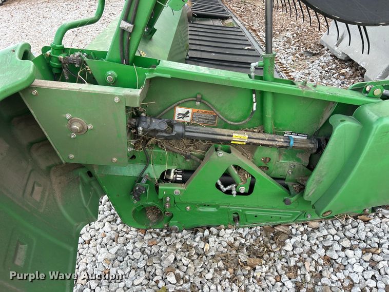 image for item YA1483 2012 John Deere 635FD HydraFlex flex draper head