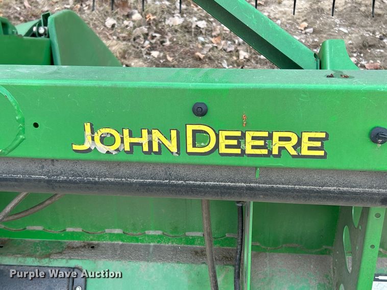 image for item YA1483 2012 John Deere 635FD HydraFlex flex draper head