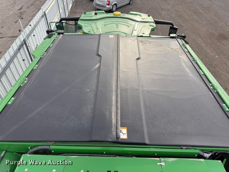 image for item YA1518 2024 John Deere X9 1100 RWA combine