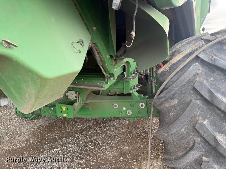 image for item YA1518 2024 John Deere X9 1100 RWA combine