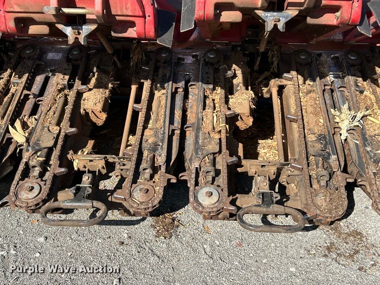 image for item YA1544 2017 Case IH 4412 corn head