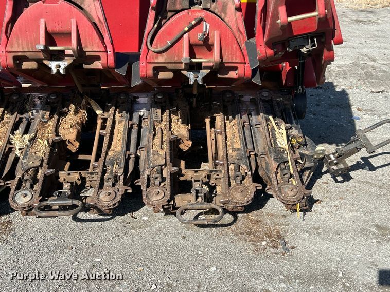 image for item YA1544 2017 Case IH 4412 corn head