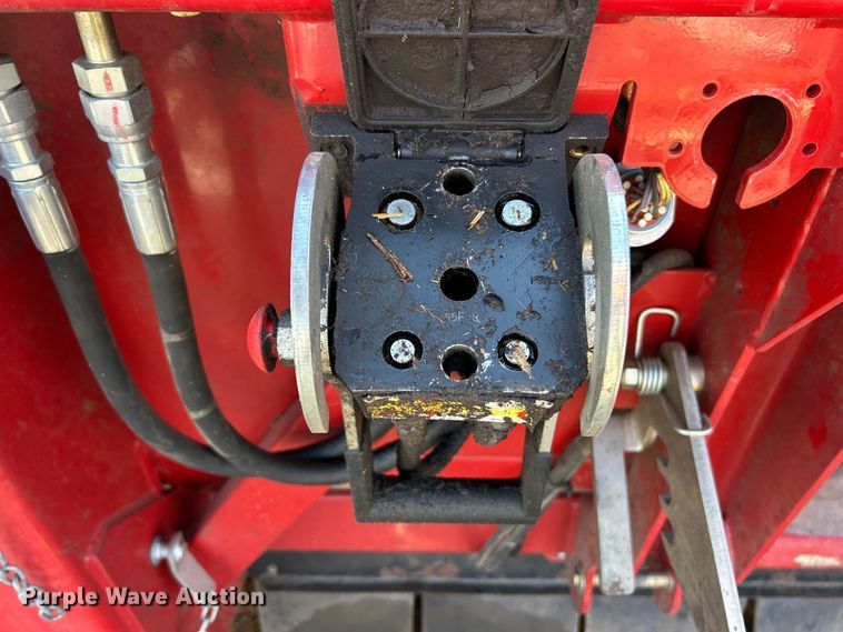 image for item YA1544 2017 Case IH 4412 corn head