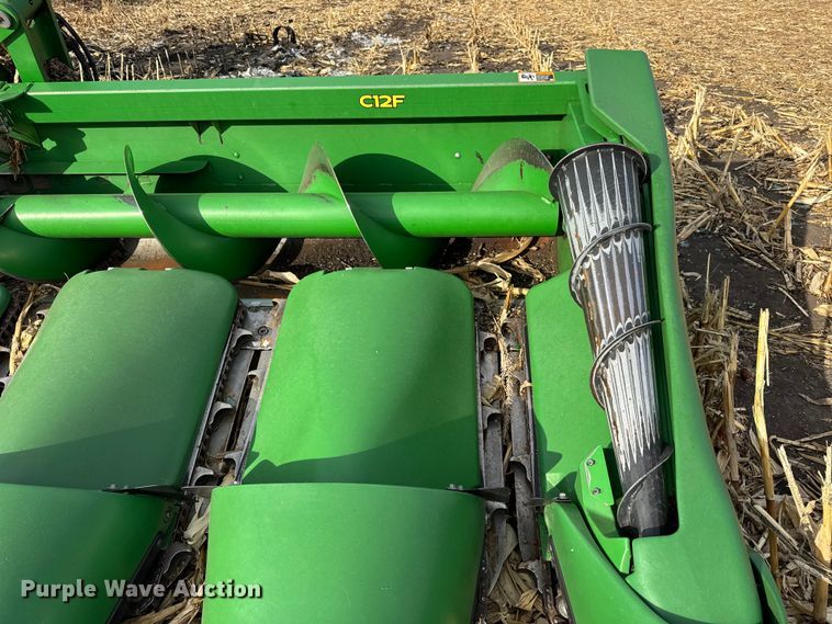 image for item YA1545 2021 John Deere C12F Folding corn head
