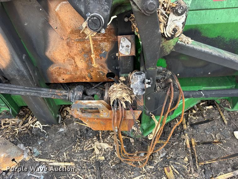 image for item YA1545 2021 John Deere C12F Folding corn head