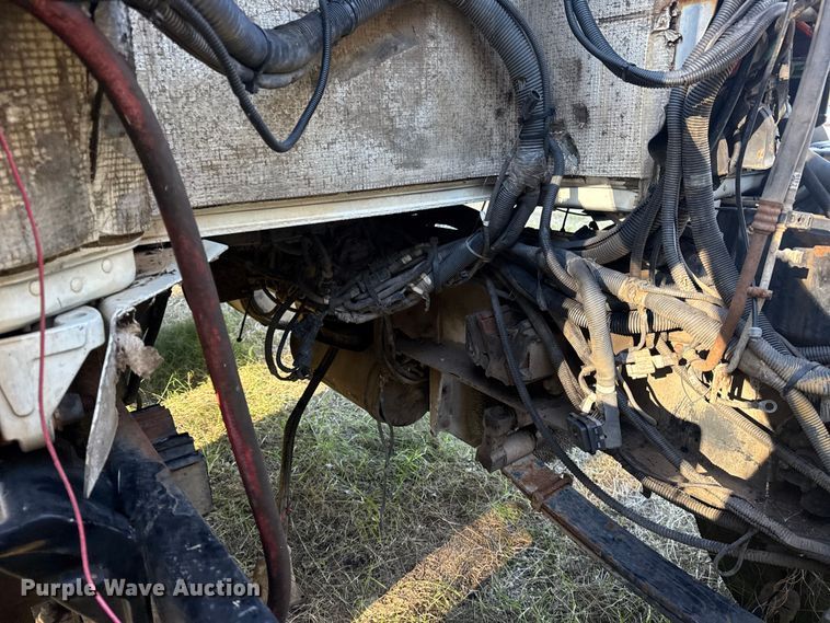 image for item DJ7874 2001 Peterbilt 387 semi truck