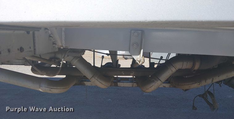 image for item DJ7897 1983 Heil tank trailer