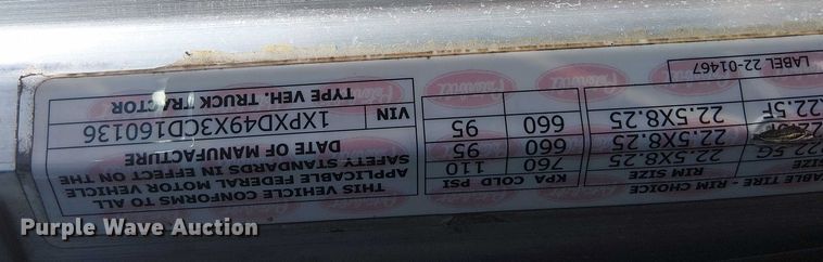 image for item DJ7898 2012 Peterbilt 389 semi truck