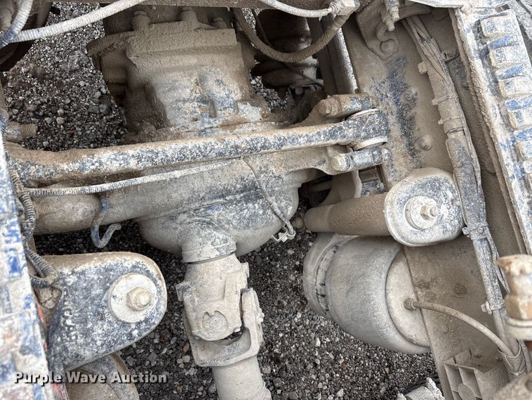 image for item DJ7910 2016 Peterbilt 567 semi truck