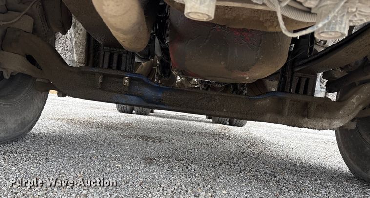 image for item DJ7910 2016 Peterbilt 567 semi truck