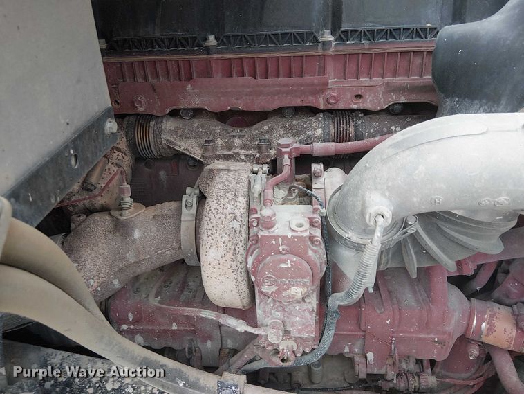 image for item DJ7912 2023 Mack Pinnacle semi truck