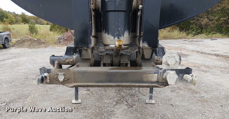 image for item DJ7913 2023 Armor Lite SHD-28/42 QF SP end dump trailer