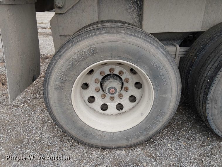 image for item DJ7913 2023 Armor Lite SHD-28/42 QF SP end dump trailer