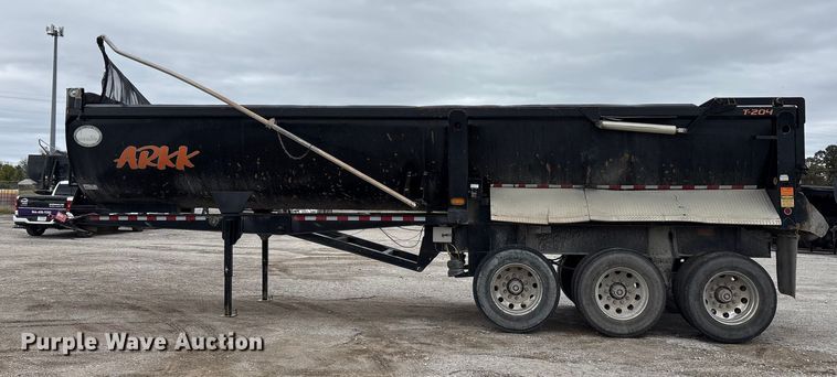 image for item DJ7914 2023 Construction Trailer Specialist HRD 31 QF TRI end dump trailer