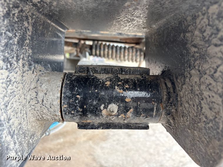 image for item DJ7914 2023 Construction Trailer Specialist HRD 31 QF TRI end dump trailer