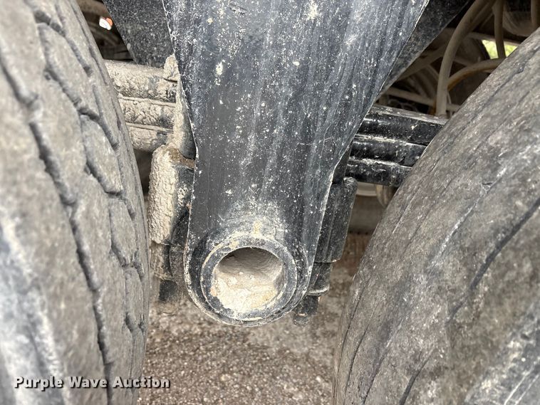 image for item DJ7914 2023 Construction Trailer Specialist HRD 31 QF TRI end dump trailer