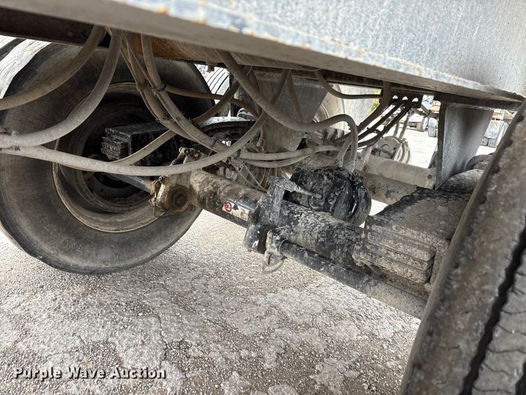 image for item DJ7914 2023 Construction Trailer Specialist HRD 31 QF TRI end dump trailer