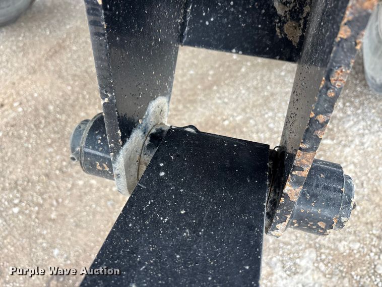 image for item DJ7914 2023 Construction Trailer Specialist HRD 31 QF TRI end dump trailer