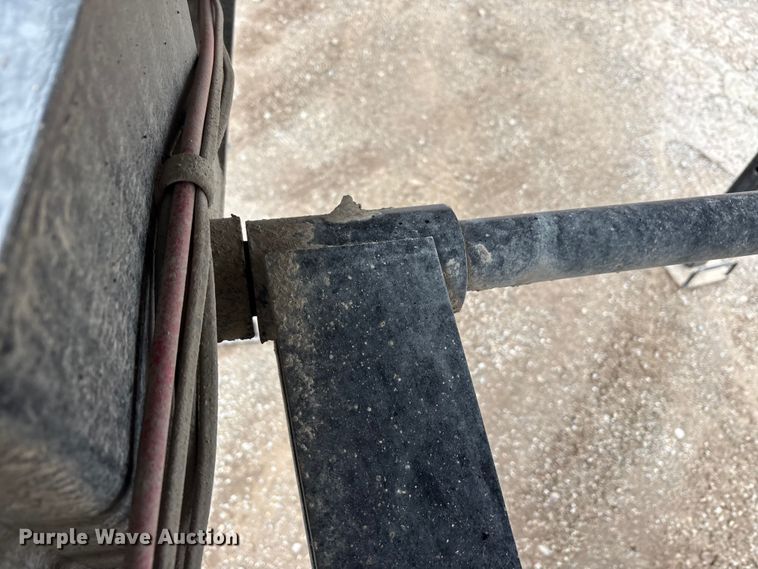 image for item DJ7914 2023 Construction Trailer Specialist HRD 31 QF TRI end dump trailer