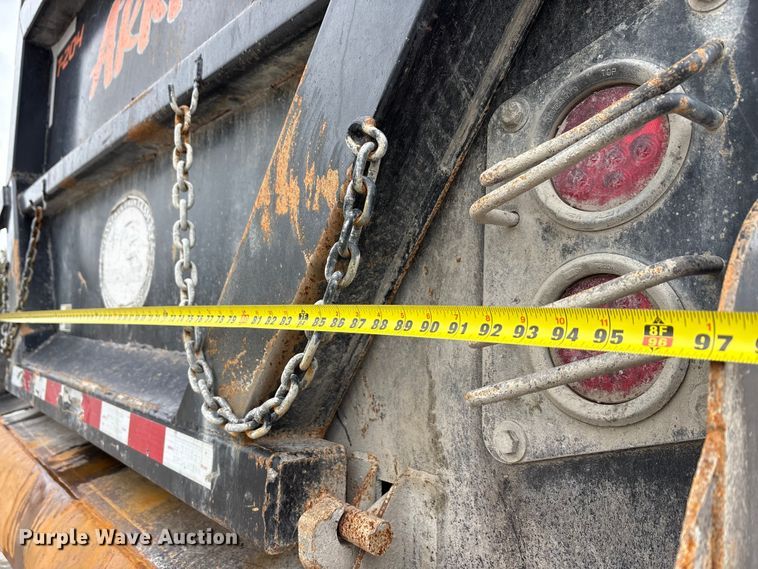 image for item DJ7914 2023 Construction Trailer Specialist HRD 31 QF TRI end dump trailer