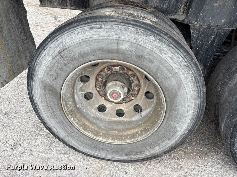 image for item DJ7914 2023 Construction Trailer Specialist HRD 31 QF TRI end dump trailer