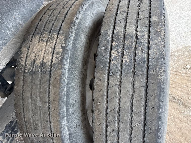 image for item DJ7914 2023 Construction Trailer Specialist HRD 31 QF TRI end dump trailer