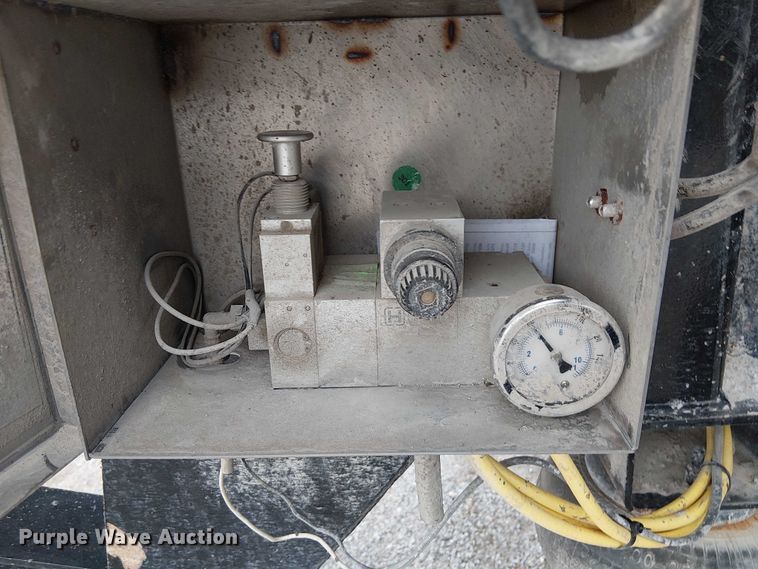 image for item DJ7916 2023 ConstructionTrailer Specialist HRD31QFTRI end dump trailer