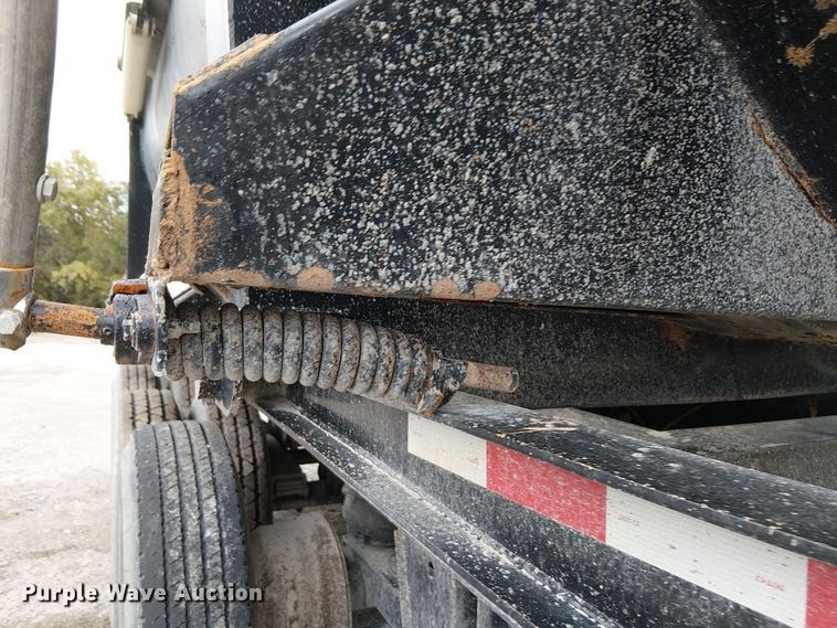 image for item DJ7916 2023 ConstructionTrailer Specialist HRD31QFTRI end dump trailer