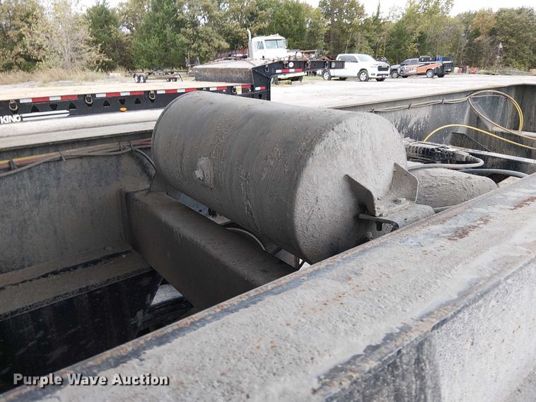 image for item DJ7916 2023 ConstructionTrailer Specialist HRD31QFTRI end dump trailer