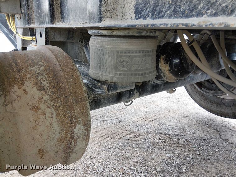 image for item DJ7916 2023 ConstructionTrailer Specialist HRD31QFTRI end dump trailer