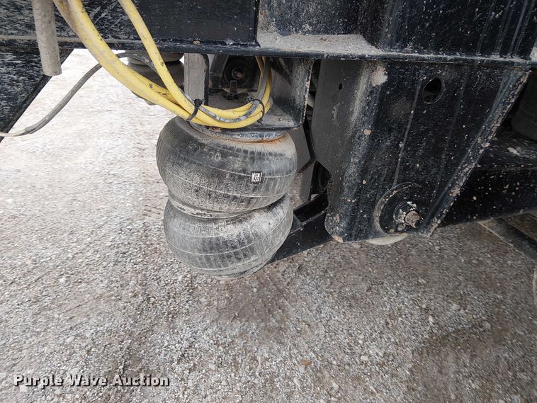 image for item DJ7916 2023 ConstructionTrailer Specialist HRD31QFTRI end dump trailer