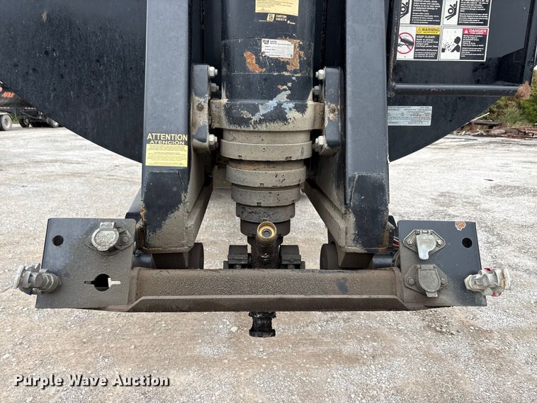 image for item DJ7917 2023 Construction Trailer Specialist HRD 31 QF TRI end dump trailer