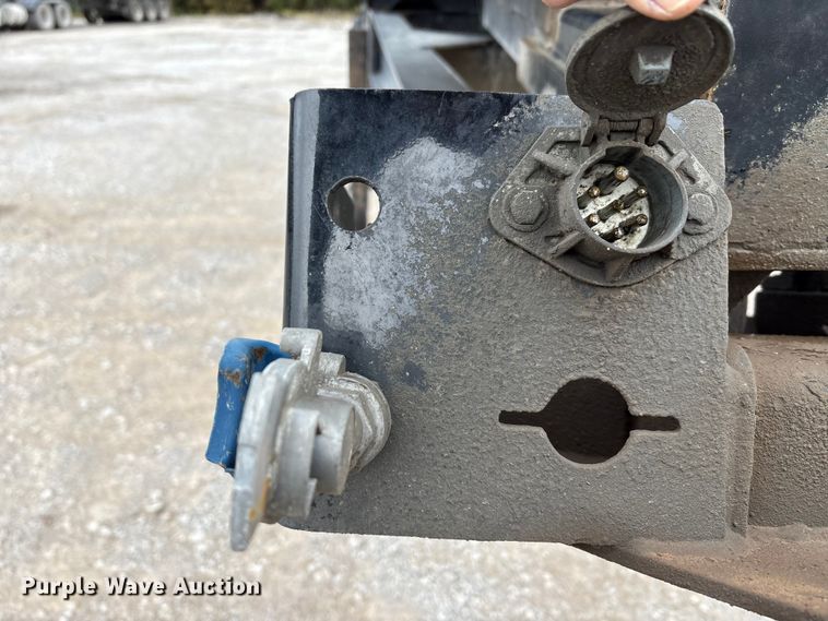 image for item DJ7917 2023 Construction Trailer Specialist HRD 31 QF TRI end dump trailer