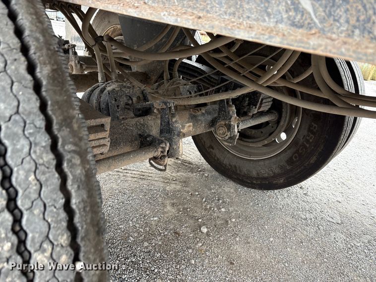 image for item DJ7917 2023 Construction Trailer Specialist HRD 31 QF TRI end dump trailer