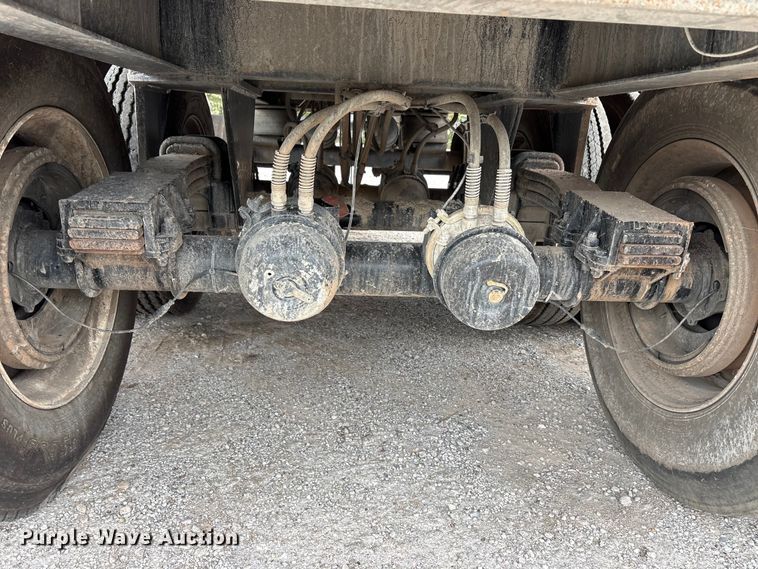 image for item DJ7917 2023 Construction Trailer Specialist HRD 31 QF TRI end dump trailer