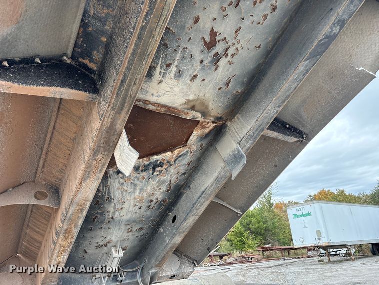 image for item DJ7917 2023 Construction Trailer Specialist HRD 31 QF TRI end dump trailer