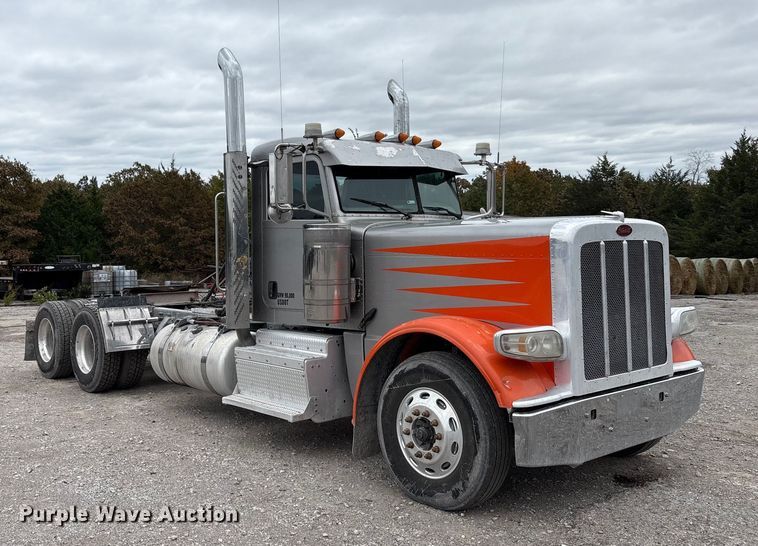 CAMIóN 2014 PETERBILT