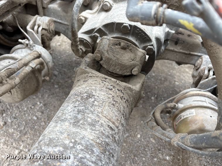 image for item DJ7920 2014 Peterbilt 389 semi truck