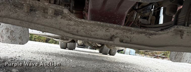 image for item DJ7920 2014 Peterbilt 389 semi truck