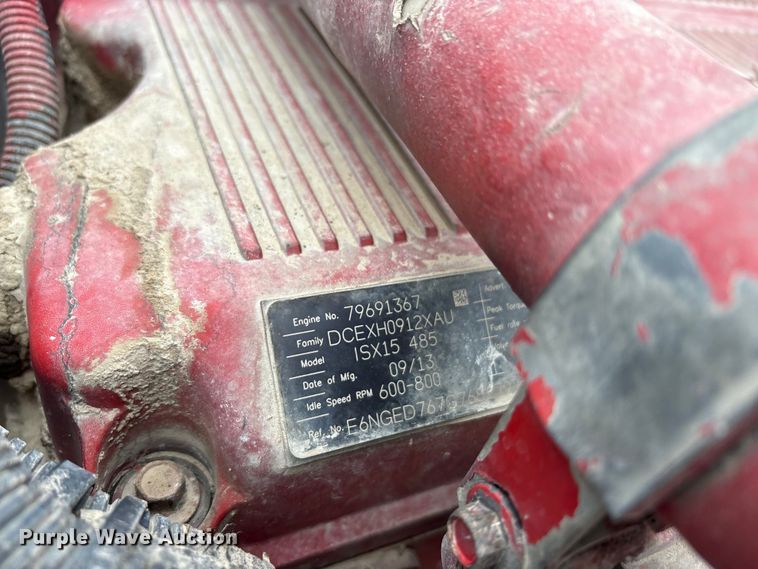 image for item DJ7920 2014 Peterbilt 389 semi truck