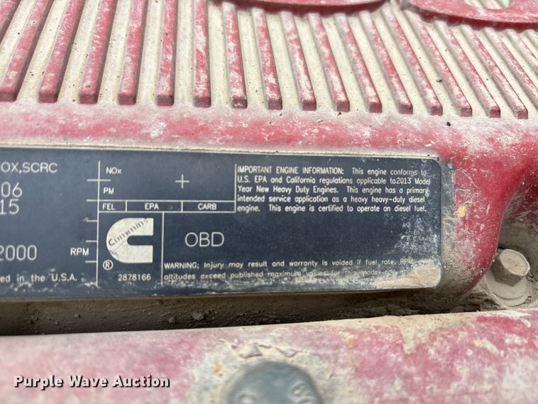 image for item DJ7920 2014 Peterbilt 389 semi truck